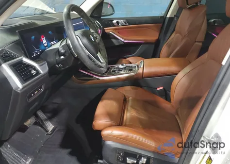 2024 BMW X7 xDrive40I z USA, uszkodzony, nr VIN 5UX23EM02R9S50015